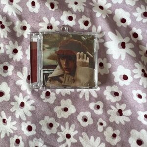 Taylor Swift Red TV Mini CD Keychain